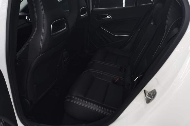 Used Mercedes-Benz GLA 2018 GLA 200 Sport Edition Left Rear Seat