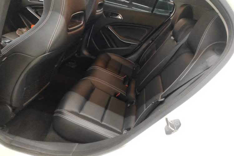Used Mercedes-Benz GLA 2018 GLA 200 Sport Edition Left Rear Seat