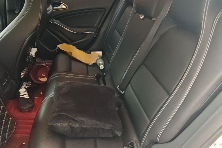 Used Mercedes-Benz GLA 2018 GLA 200 Sport Edition Left Rear Seat