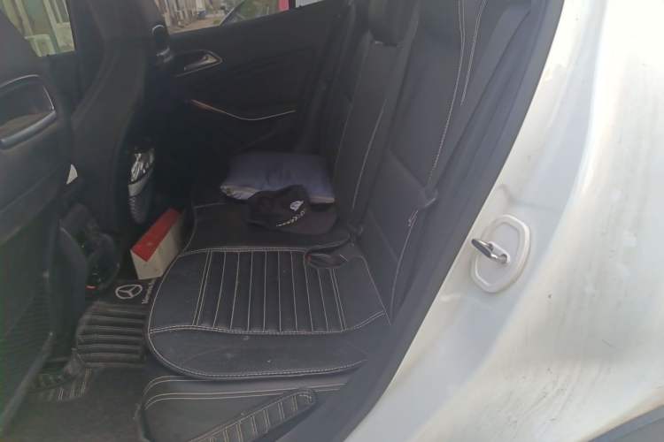 Used Mercedes-Benz GLA 2018 GLA 200 Sport Edition Left Rear Seat