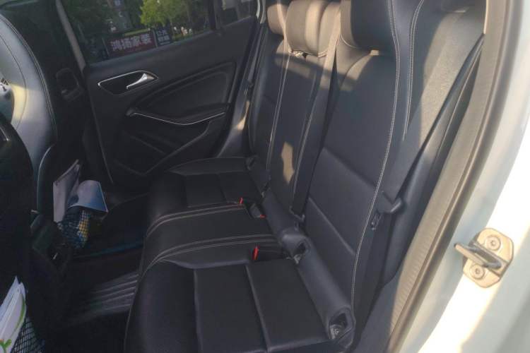 Used Mercedes-Benz GLA 2018 GLA 200 Sport Edition Left Rear Seat