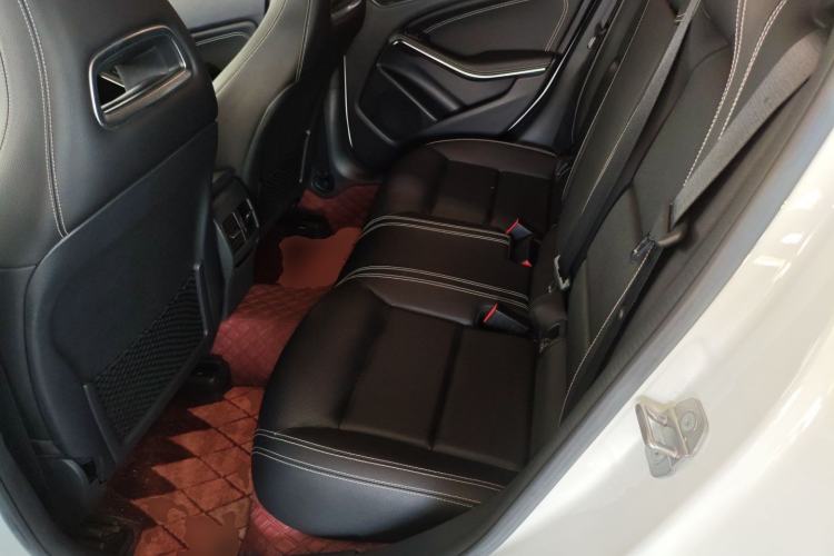 Used Mercedes-Benz GLA 2018 GLA 200 Sport Edition Left Rear Seat