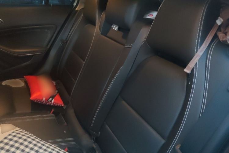 Used Mercedes-Benz GLA 2018 GLA 200 Sport Edition Left Rear Seat