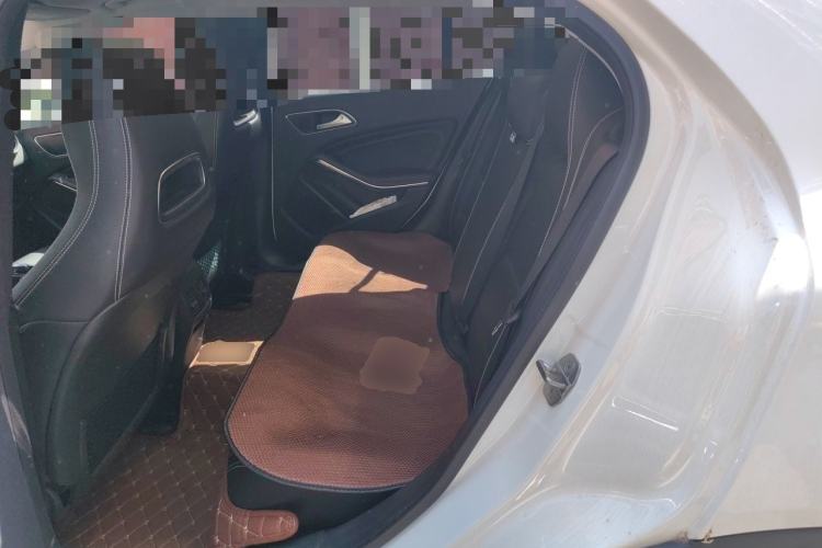 Used Mercedes-Benz GLA 2018 GLA 200 Sport Edition Left Rear Seat