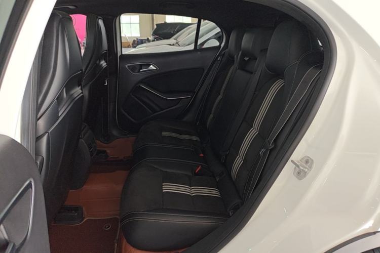 Used Mercedes-Benz GLA 2018 GLA 200 Polar Limited Edition Left Rear Seat