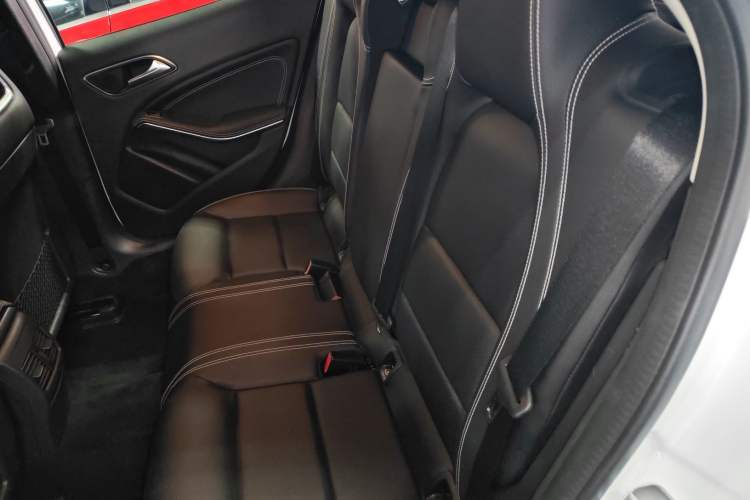 Used Mercedes-Benz GLA 2018 GLA 220 4MATIC Sport Edition Left Rear Seat
