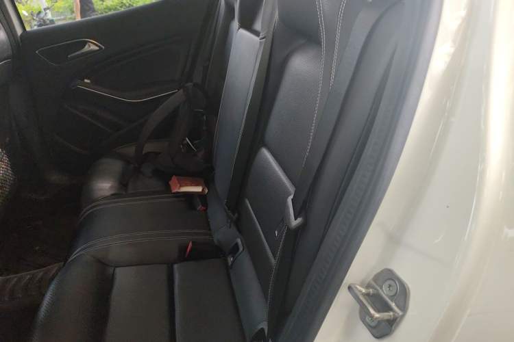 Used Mercedes-Benz GLA 2018 GLA 200 Sport Edition Left Rear Seat