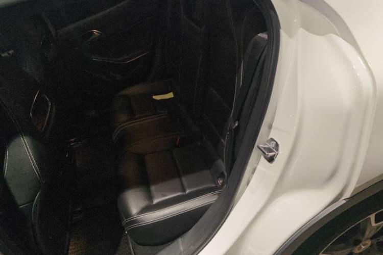 Used Mercedes-Benz GLA 2018 GLA 220 4MATIC Sport Edition Left Rear Seat