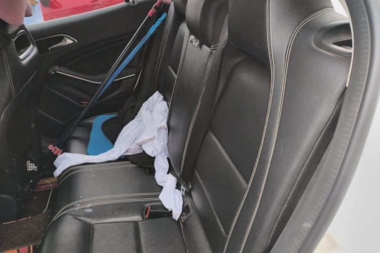 Used Mercedes-Benz GLA 2018 GLA 200 Fashion Model Left Rear Seat