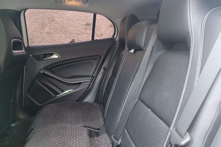 Used Mercedes-Benz GLA 2018 GLA 200 Sport Edition Left Rear Seat