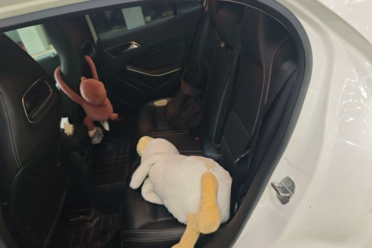 Used Mercedes-Benz GLA 2018 GLA 200 Sport Edition Left Rear Seat