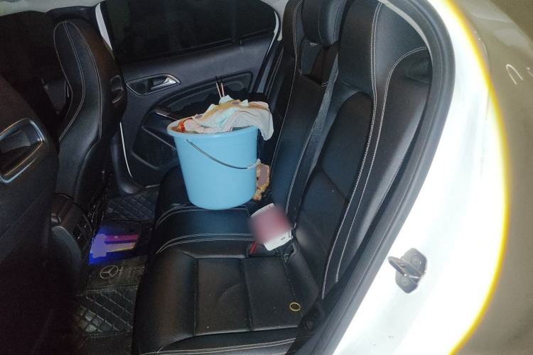Used Mercedes-Benz GLA 2018 GLA 200 Fashion Model Left Rear Seat