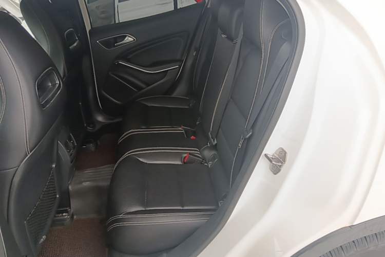 Used Mercedes-Benz GLA 2018 GLA 200 Sport Edition Left Rear Seat