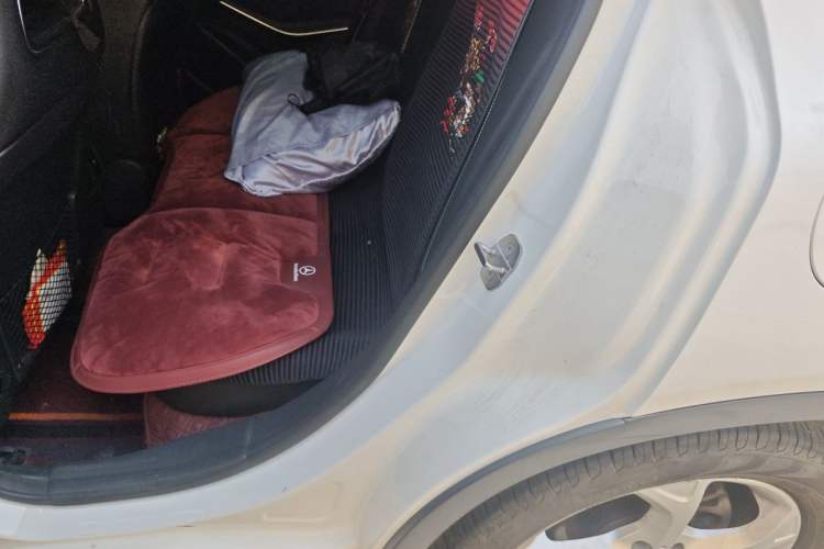 Used Mercedes-Benz GLA 2018 GLA 200 Sport Edition Left Rear Seat