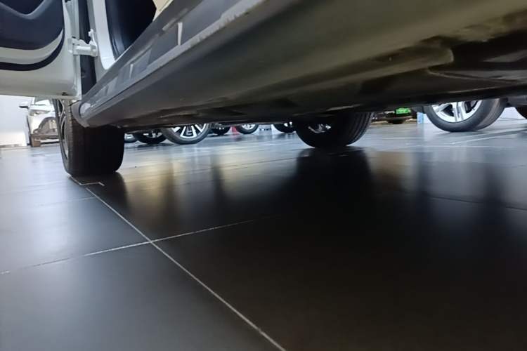 Used Mercedes-Benz GLA 2018 GLA 200 Fashion Model Left Side Sill