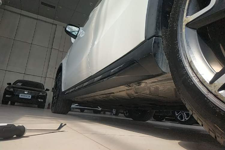 Used Mercedes-Benz GLA 2018 GLA 220 4MATIC Sport Edition Left Side Sill