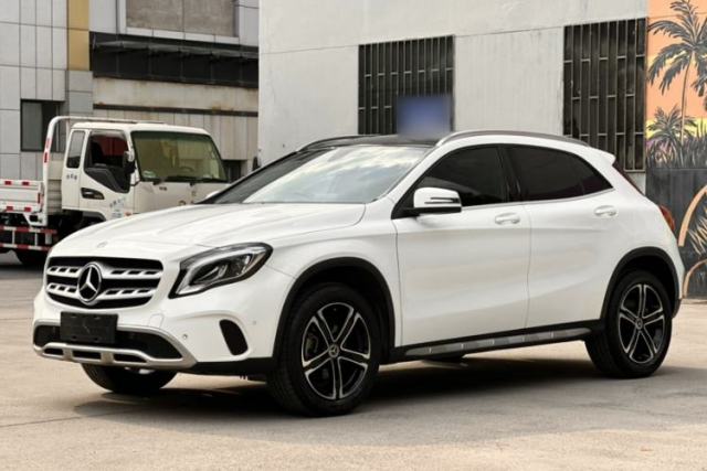 Used Mercedes-Benz GLA 2018 GLA 200 Fashion Model
