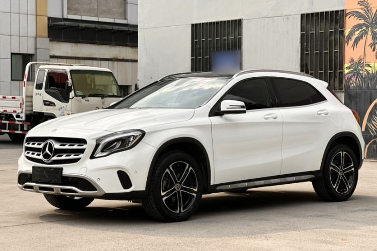 Used Mercedes-Benz GLA 2018 GLA 200 Fashion Model Guazi used car, China used car export, Used car for sale, Used  cars, Cheapest cars for sale