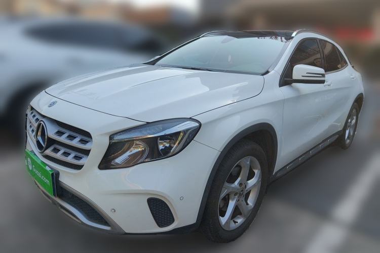 Used Mercedes-Benz GLA 2018 GLA 200 Sport Edition Guazi used car, China used car export, Used car for sale, Used  cars, Cheapest cars for sale