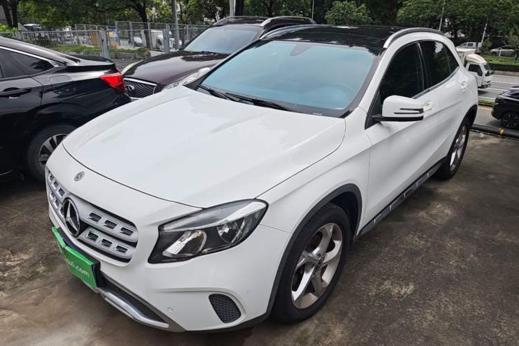 Ojetý Mercedes-Benz GLA 2018 GLA 200 Sport Edition Guazi used car, China used car export, Used car for sale, Used  cars, Cheapest cars for sale