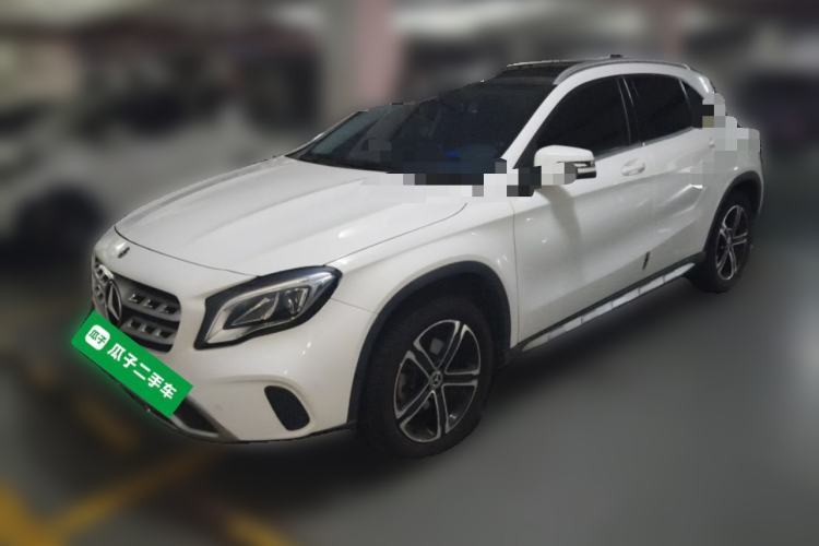Used Mercedes-Benz GLA 2018 GLA 200 Fashion Model Guazi used car, China used car export, Used car for sale, Used cars, Cheapest cars for sale