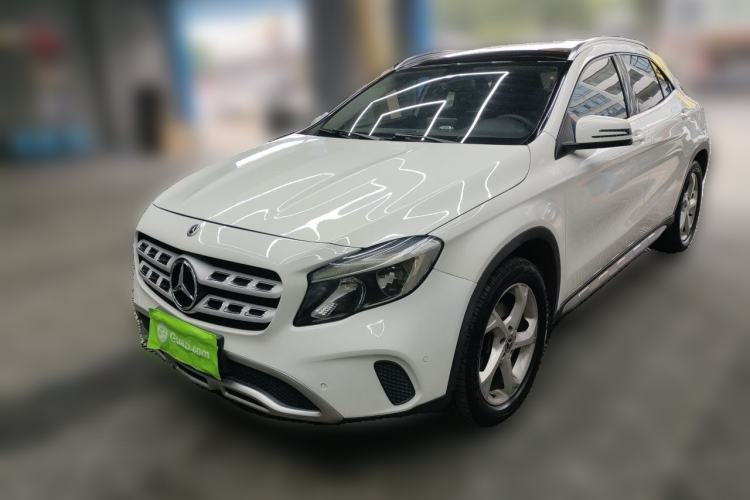 Used Mercedes-Benz GLA 2018 GLA 200 Sport Edition Guazi used car, China used car export, Used car for sale, Used  cars, Cheapest cars for sale
