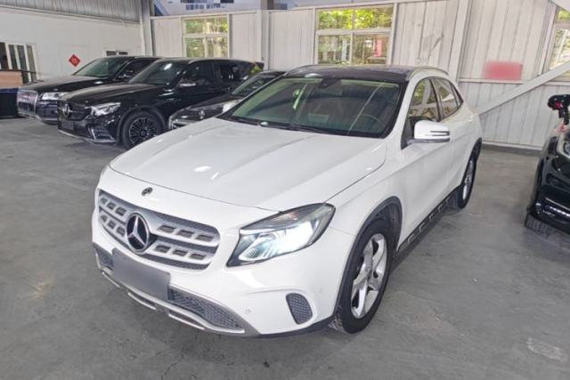 Mercedes-Benz GLA 2018 GLA 200 Sport Edition usado