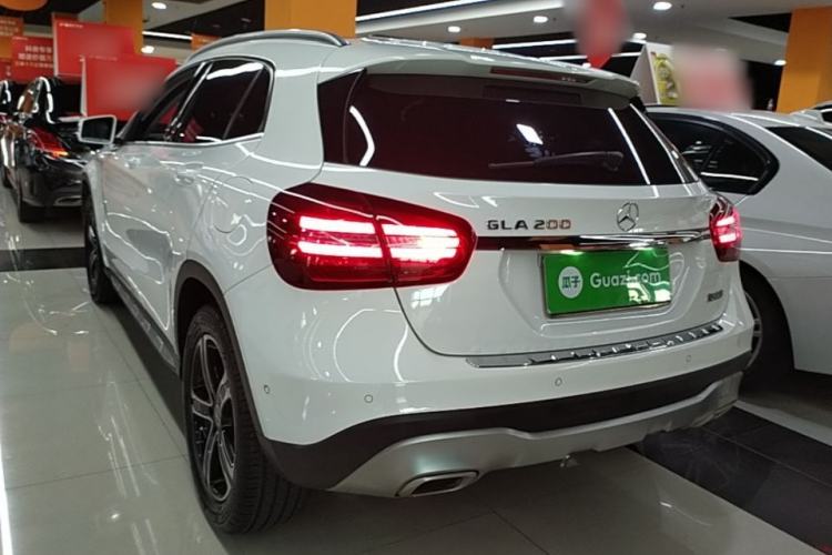 Used Mercedes-Benz GLA 2018 GLA 200 Fashion Model Rear Left 45 Deg