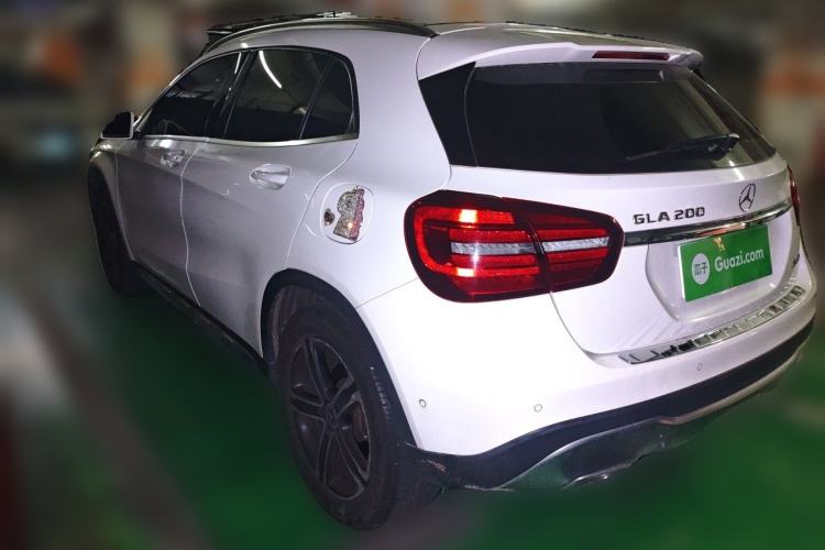 Used Mercedes-Benz GLA 2018 GLA 200 Fashion Model Rear Left 45 Deg