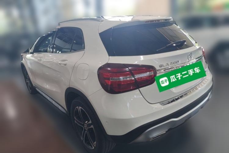 Used Mercedes-Benz GLA 2018 GLA 200 Fashion Model Rear Left 45 Deg