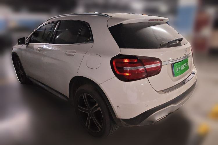 Used Mercedes-Benz GLA 2018 GLA 200 Fashion Model Rear Left 45 Deg