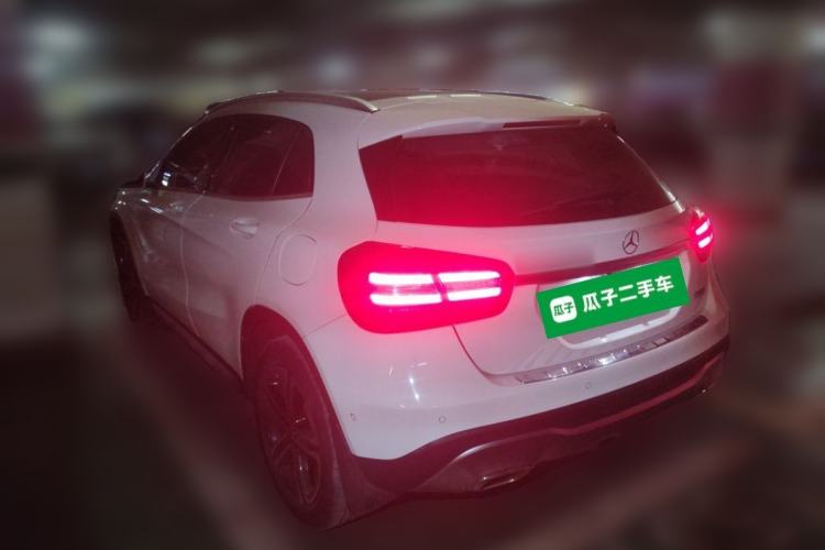 Used Mercedes-Benz GLA 2018 GLA 200 Fashion Model Rear Left 45 Deg