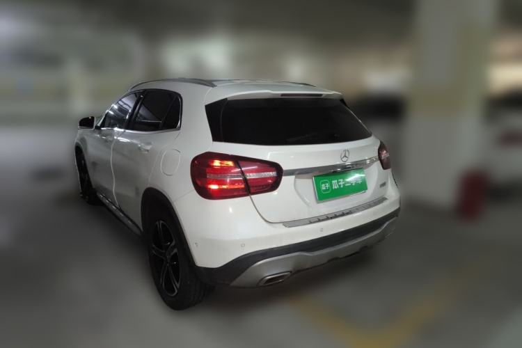 Used Mercedes-Benz GLA 2018 GLA 200 Fashion Model Rear Left 45 Deg