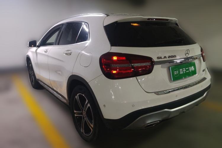 Used Mercedes-Benz GLA 2018 GLA 200 Fashion Model Rear Left 45 Deg