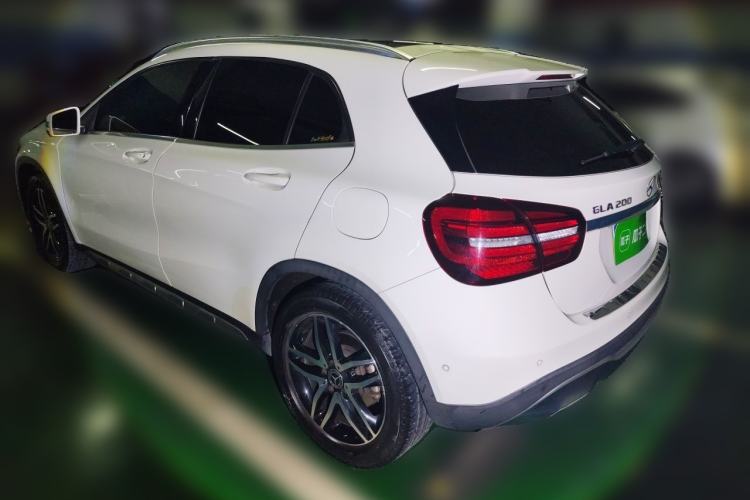 Used Mercedes-Benz GLA 2018 GLA 200 Fashion Model Rear Left 45 Deg