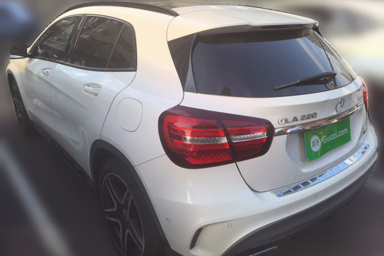 Used Mercedes-Benz GLA 2018 GLA 220 4MATIC Sport Edition Rear Left 45 Deg