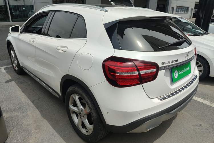 Used Mercedes-Benz GLA 2018 GLA 200 Sport Edition Rear Left 45 Deg