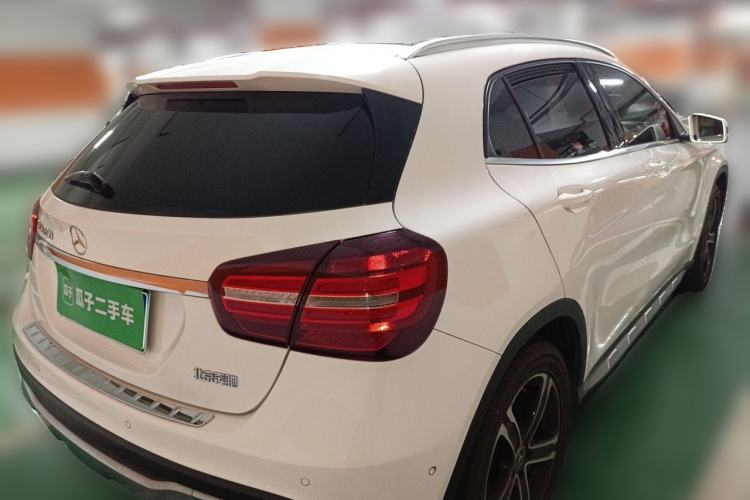 Used Mercedes-Benz GLA 2018 GLA 200 Fashion Model Rear Right 45 Deg