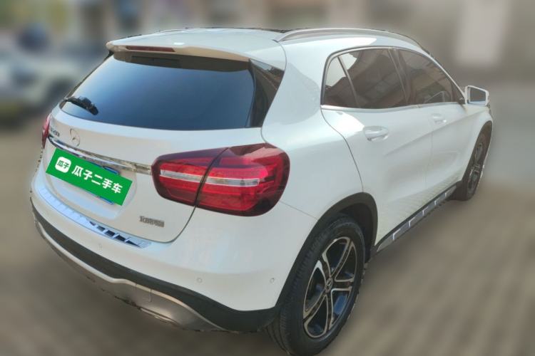 Used Mercedes-Benz GLA 2018 GLA 200 Fashion Model Rear Right 45 Deg