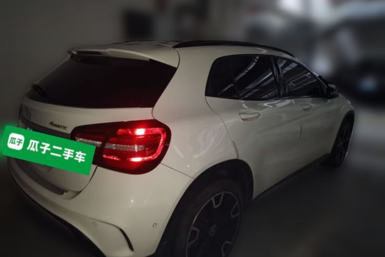 Used Mercedes-Benz GLA 2018 GLA 220 4MATIC Sport Edition Rear Right 45 Deg