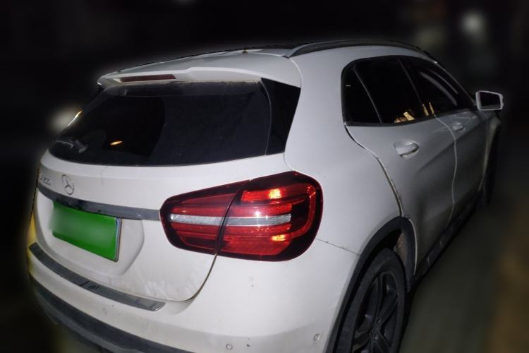 Used Mercedes-Benz GLA 2018 GLA 200 Fashion Model Rear Right 45 Deg