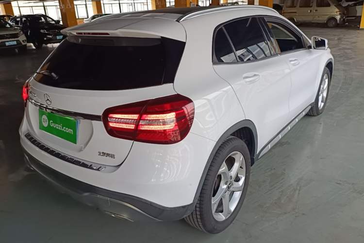 Used Mercedes-Benz GLA 2018 GLA 200 Sport Edition Rear Right 45 Deg