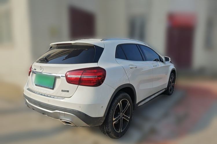 Used Mercedes-Benz GLA 2018 GLA 200 Fashion Model Rear Right 45 Deg