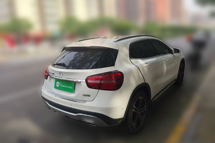 Used Mercedes-Benz GLA 2018 GLA 200 Fashion Model Rear Right 45 Deg
