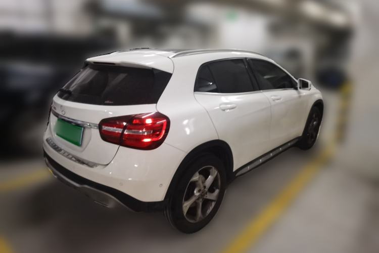 Used Mercedes-Benz GLA 2018 GLA 200 Sport Edition Rear Right 45 Deg