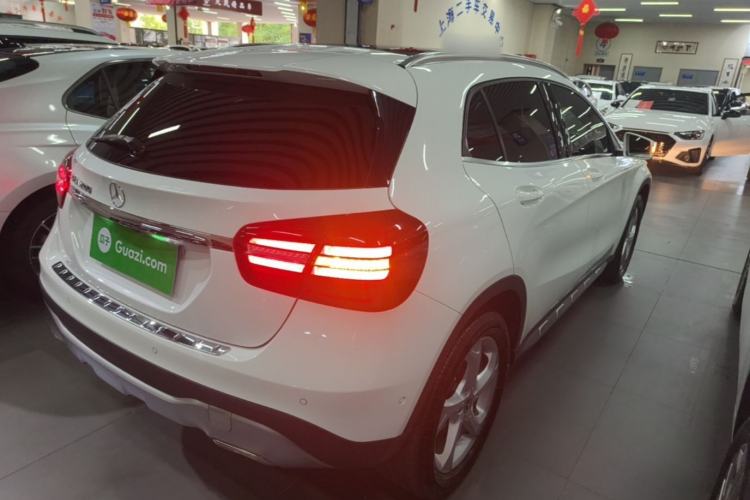 Used Mercedes-Benz GLA 2018 GLA 200 Sport Edition Rear Right 45 Deg