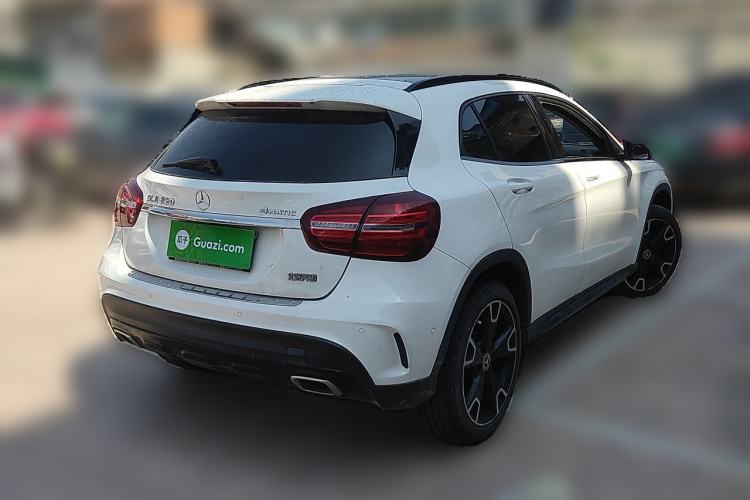 Used Mercedes-Benz GLA 2018 GLA 220 4MATIC Sport Edition Rear Right 45 Deg
