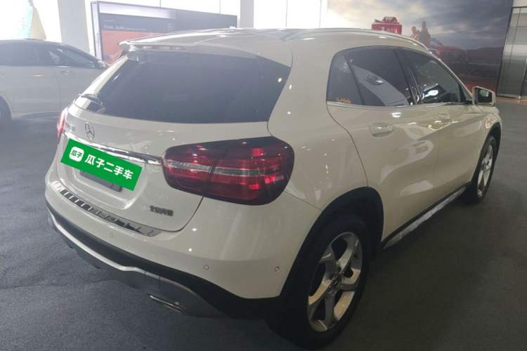 Used Mercedes-Benz GLA 2018 GLA 200 Sport Edition Rear Right 45 Deg