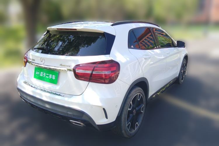 Used Mercedes-Benz GLA 2018 GLA 220 4MATIC Sport Edition Rear Right 45 Deg