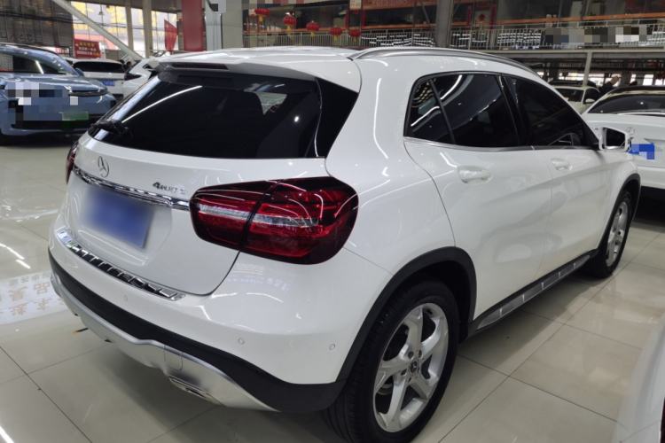 Used Mercedes-Benz GLA 2018 GLA 200 Sport Edition Rear Right 45 Deg